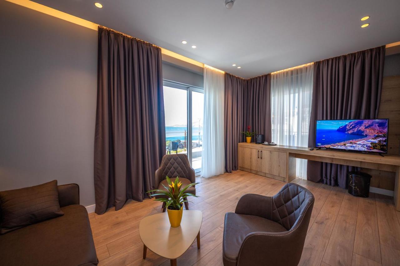 Hotel Azure 4*